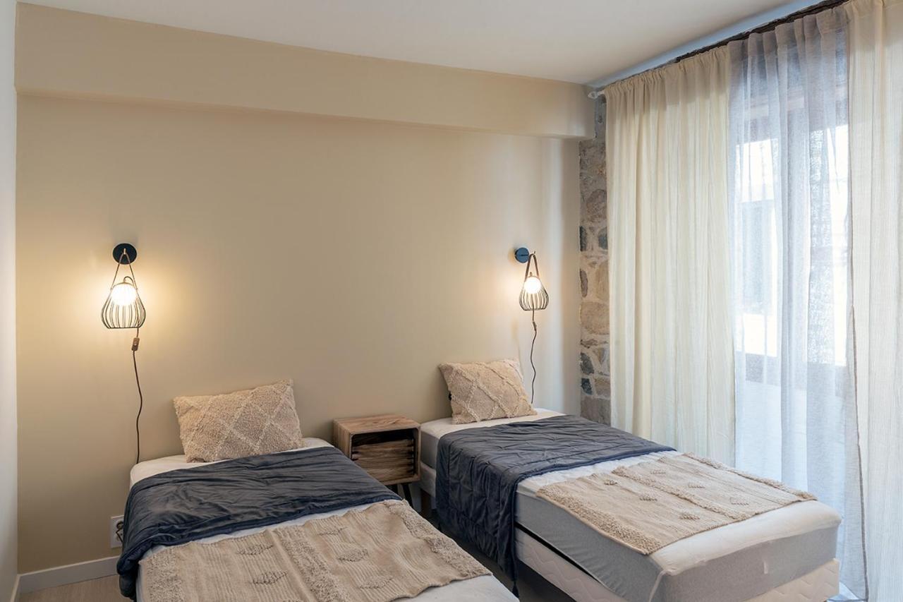 Apartament Logis Face A L'Abbatiale Beaulieu-sur-Dordogne Zewnętrze zdjęcie