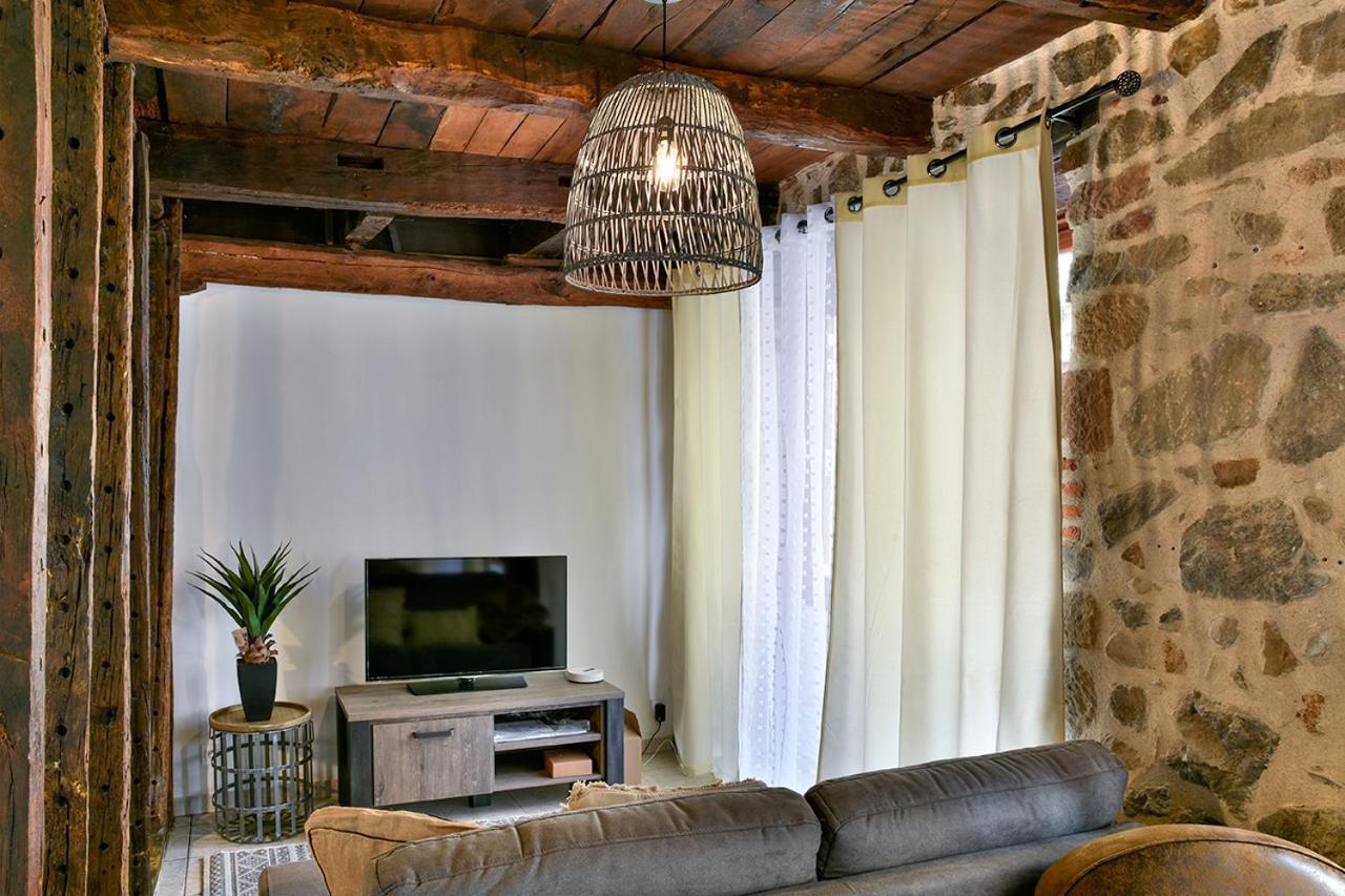 Apartament Logis Face A L'Abbatiale Beaulieu-sur-Dordogne Zewnętrze zdjęcie